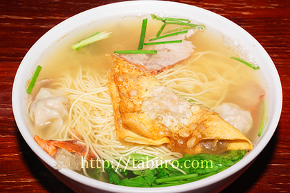 2013,04,22ワンタン麺003a.jpg