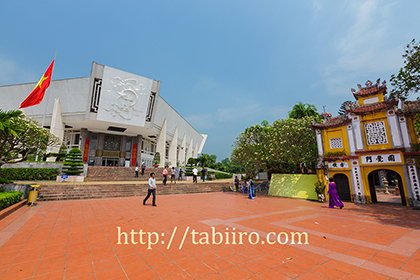 2013,04,24ホーチミン博物館016a.jpg