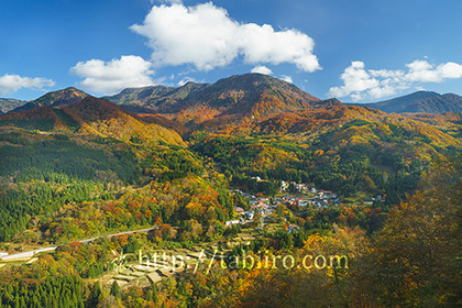 2016,10,24秋の秋山郷と苗場山123a.jpg
