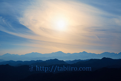 2017,04,04早春の北アルプスの夕日001a.jpg