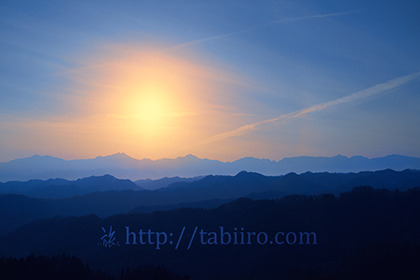 2017,04,04早春の北アルプスの夕日108a.jpg