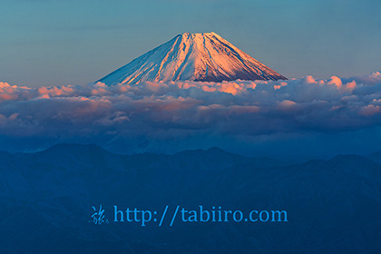 2021,10,26甘利山より富士山の夕景を望む072b.jpg