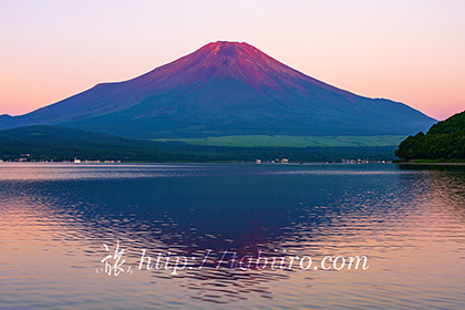 2022,07,30山中湖より早朝の富士山を望む022b.jpg